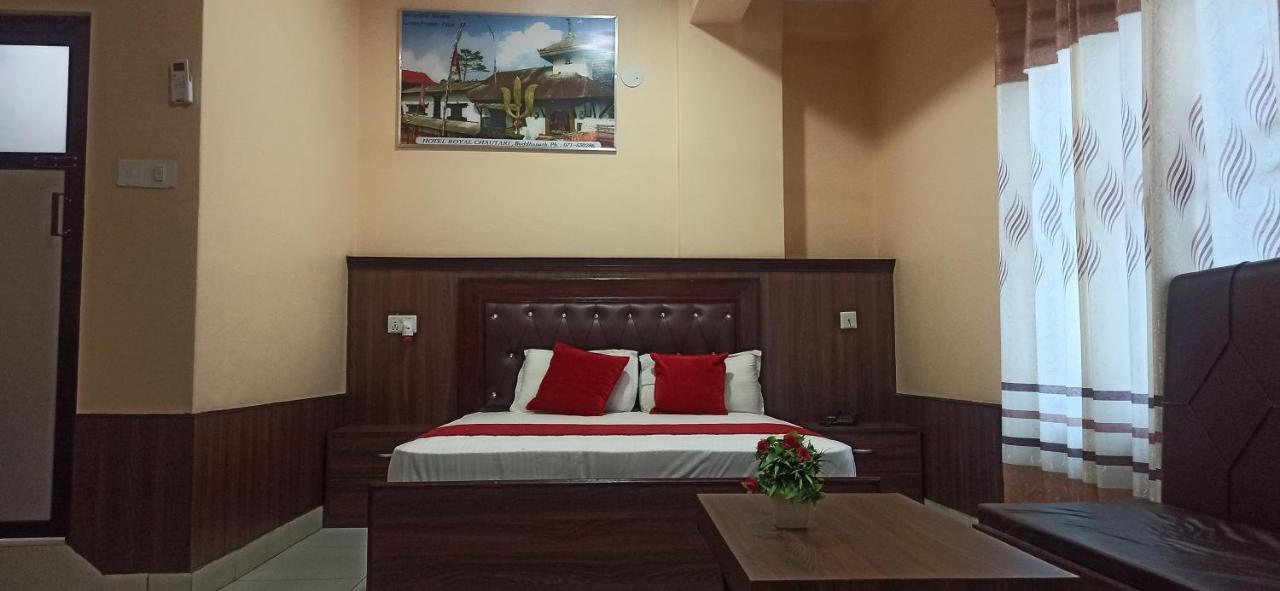 Hotel Royal Chautari, Butwāl Kültér fotó